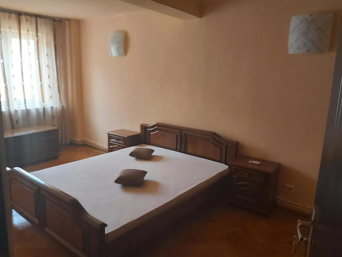 Kitty Apartament Apartment Bucharest